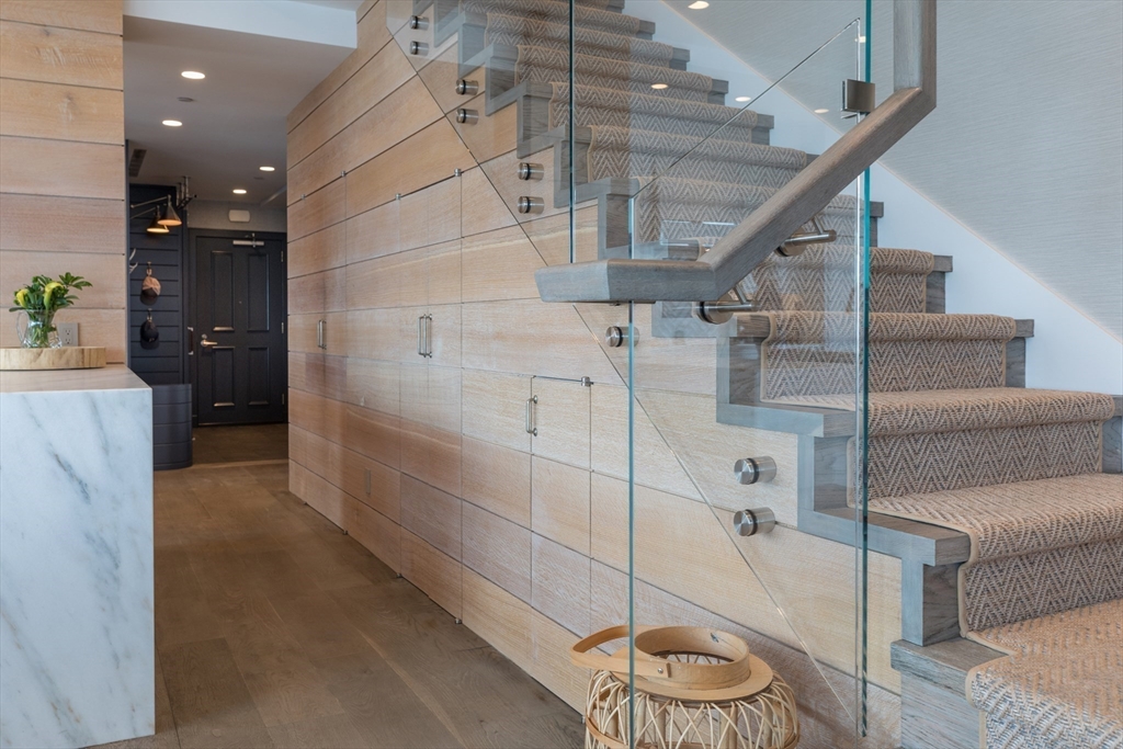 50 Battery St Unit: PH9