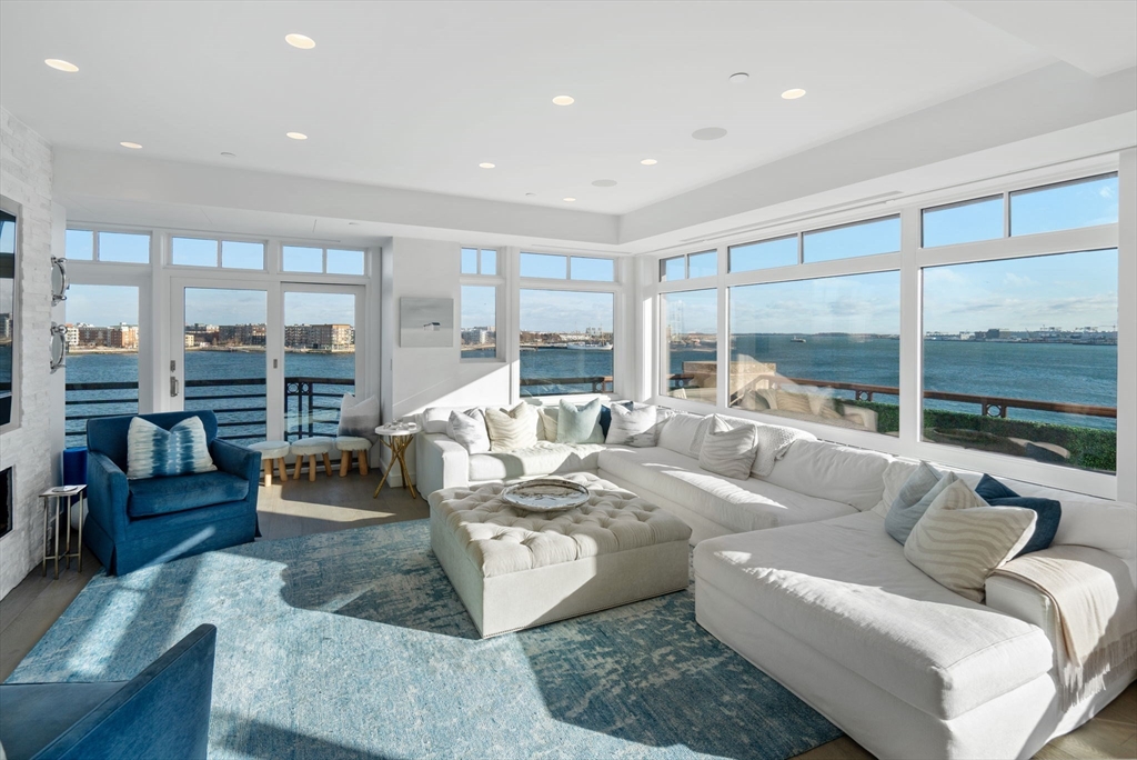 50 Battery St Unit: PH9