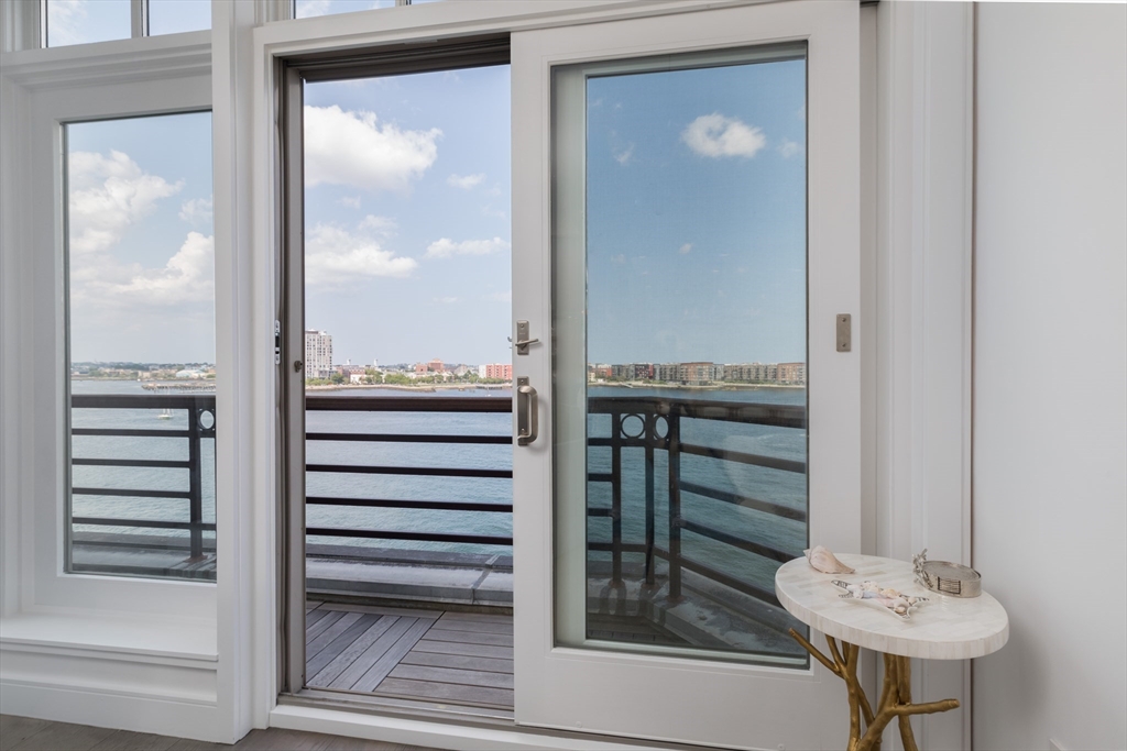50 Battery St Unit: PH9