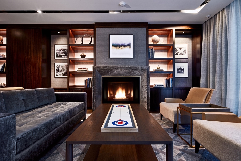 133 Seaport Blvd # 1605