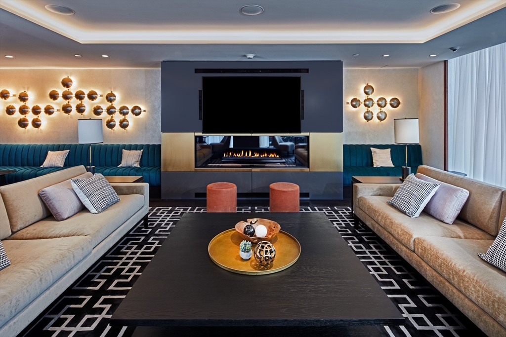133 Seaport Blvd # 1605