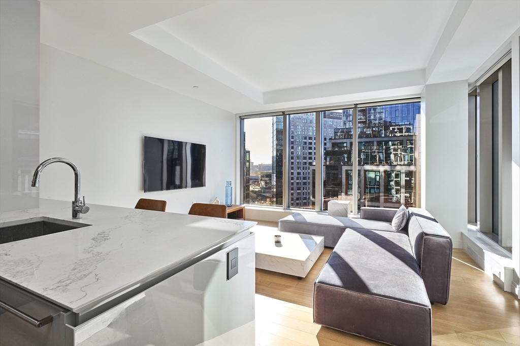 133 Seaport Blvd # 1605