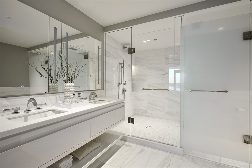 150 Seaport Blvd # 16E