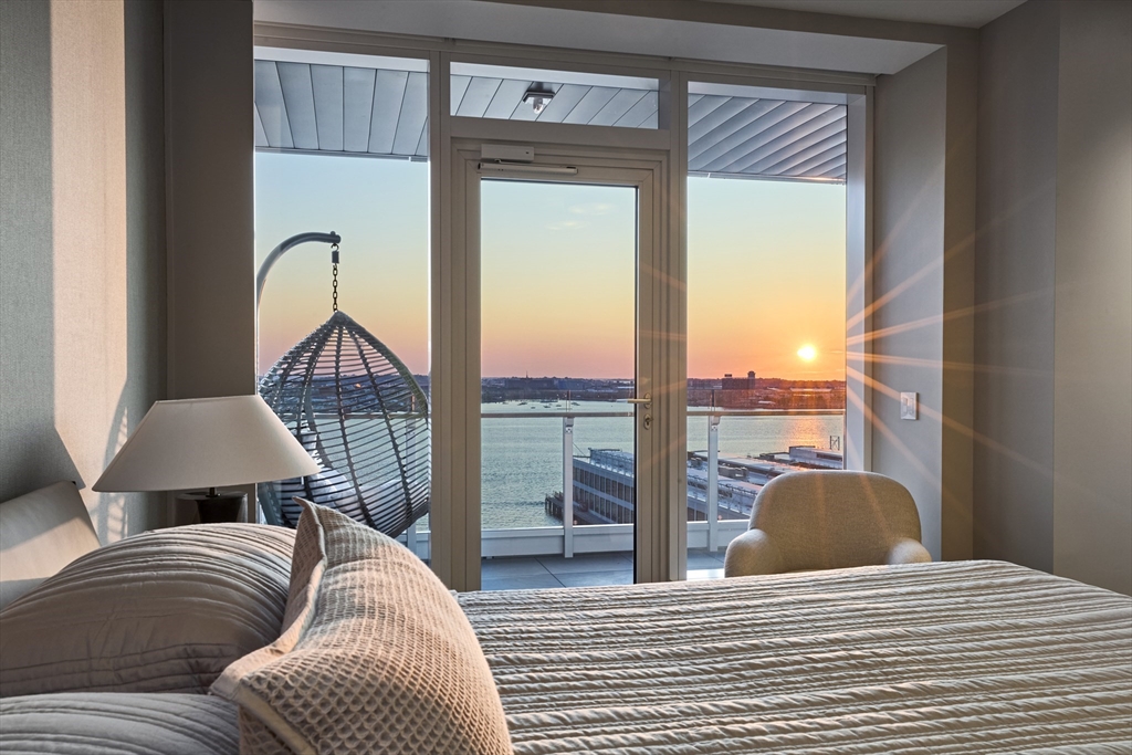 150 Seaport Blvd # 16E