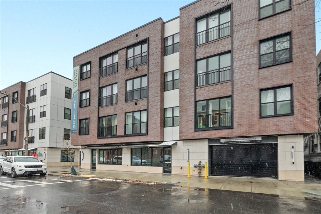 205 Maverick Street # 406