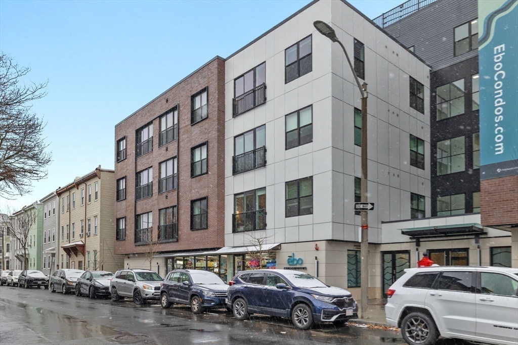 205 Maverick Street # 406