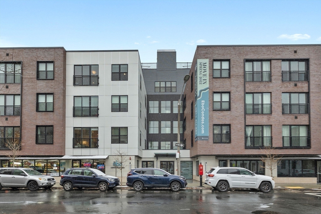 205 Maverick Street # 406