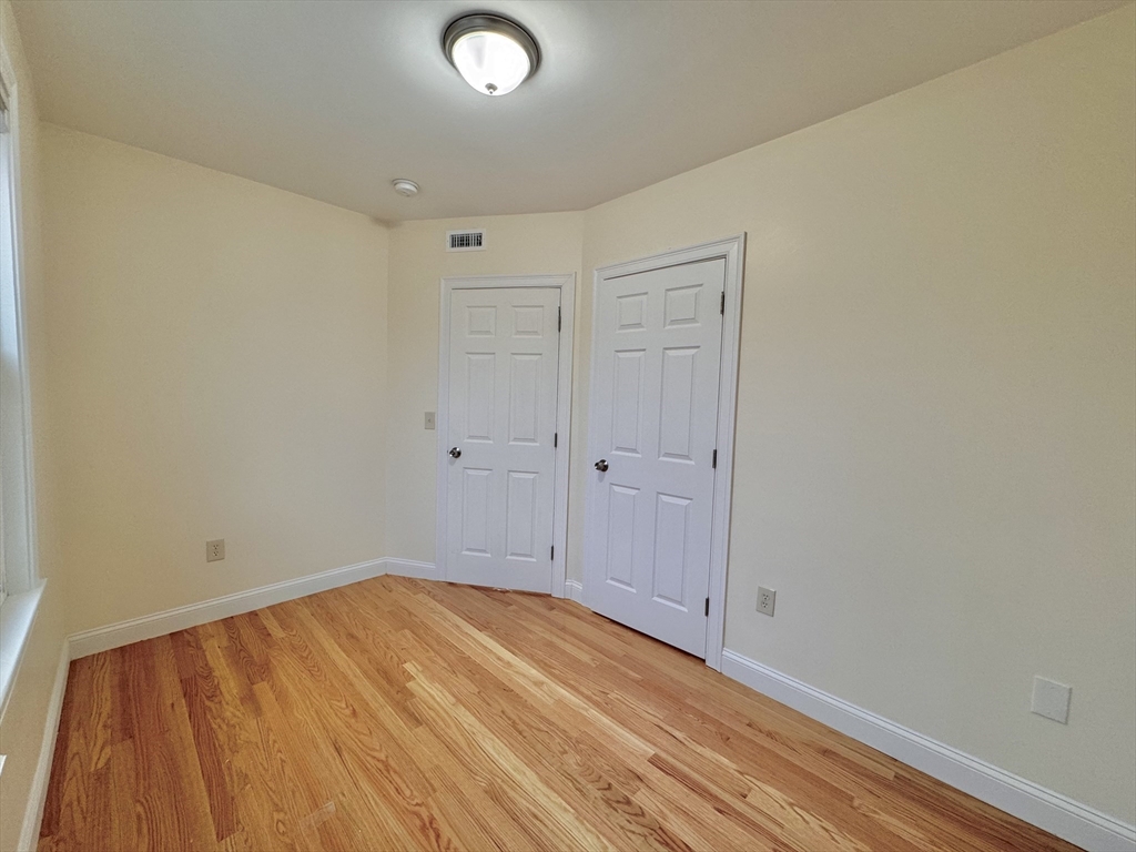12 Boyd St # 3