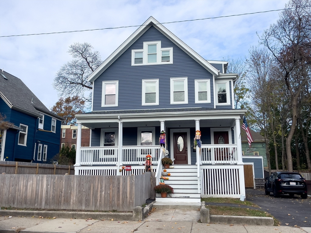 62 Lyndhurst St # 2