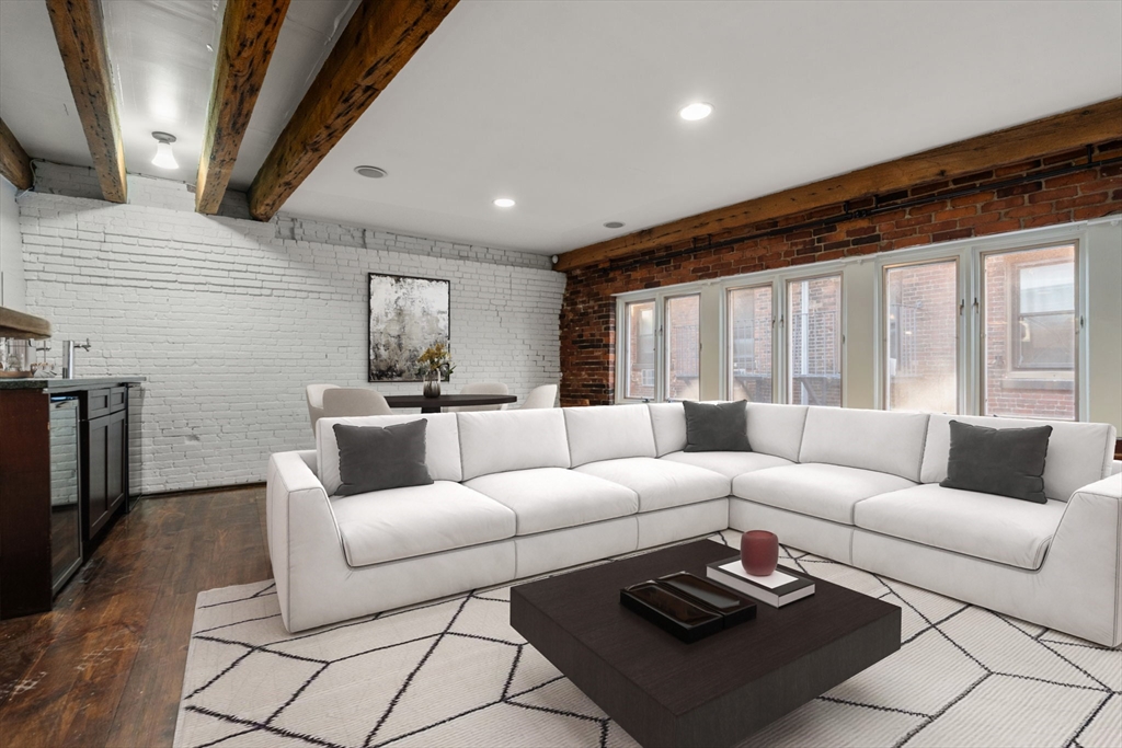 158 Commercial Street # 5