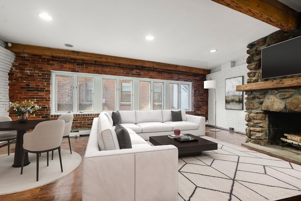 158 Commercial Street # 5
