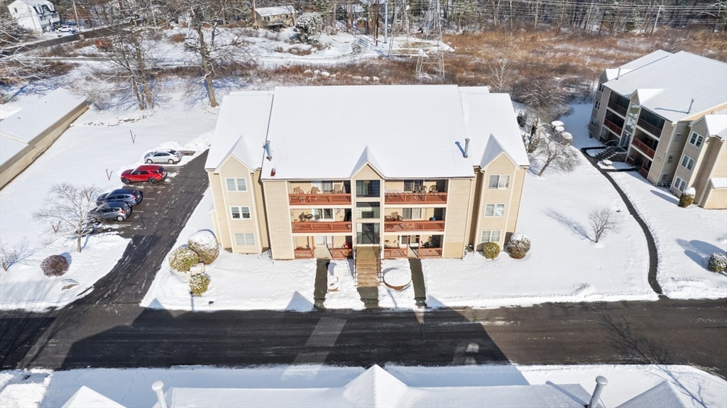 55 Randolph Dr # 55