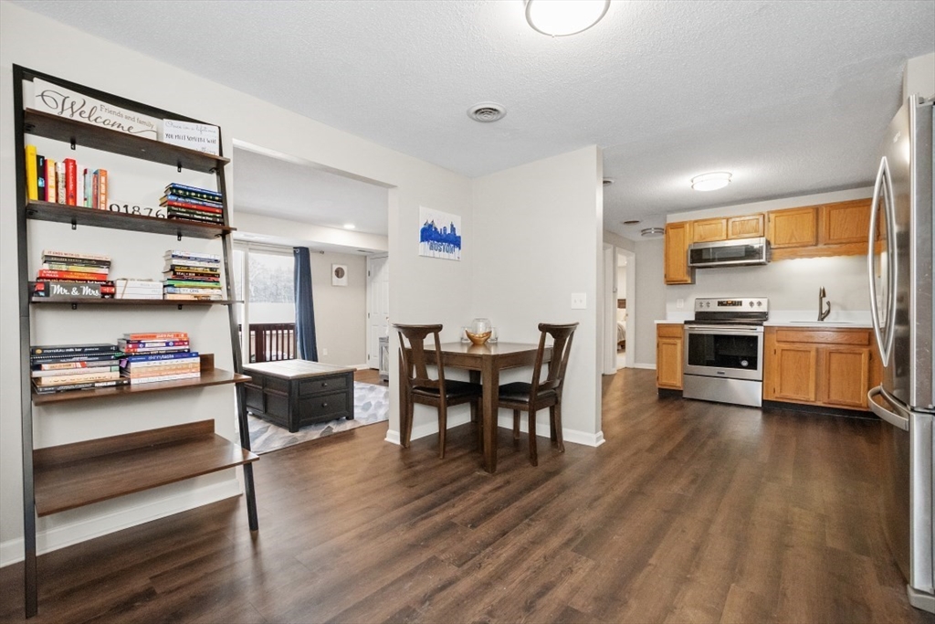 55 Randolph Dr # 55