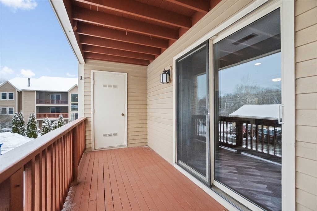 55 Randolph Dr # 55