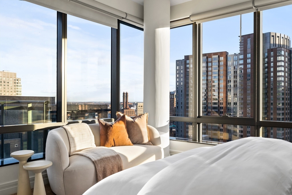 1 Avery Street # 19C