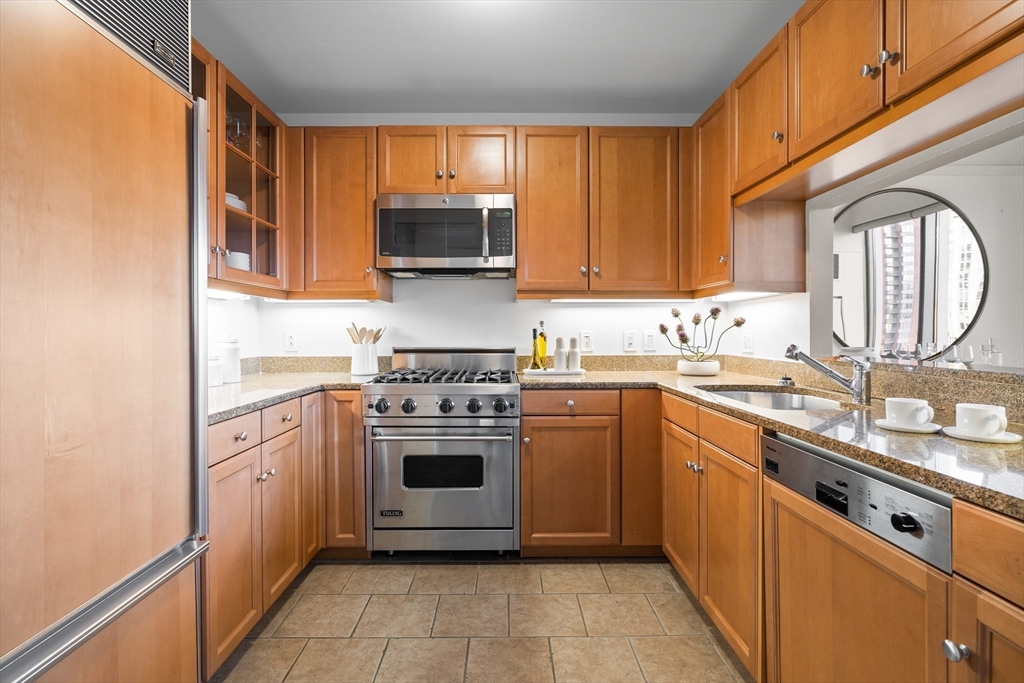 1 Avery Street # 19C