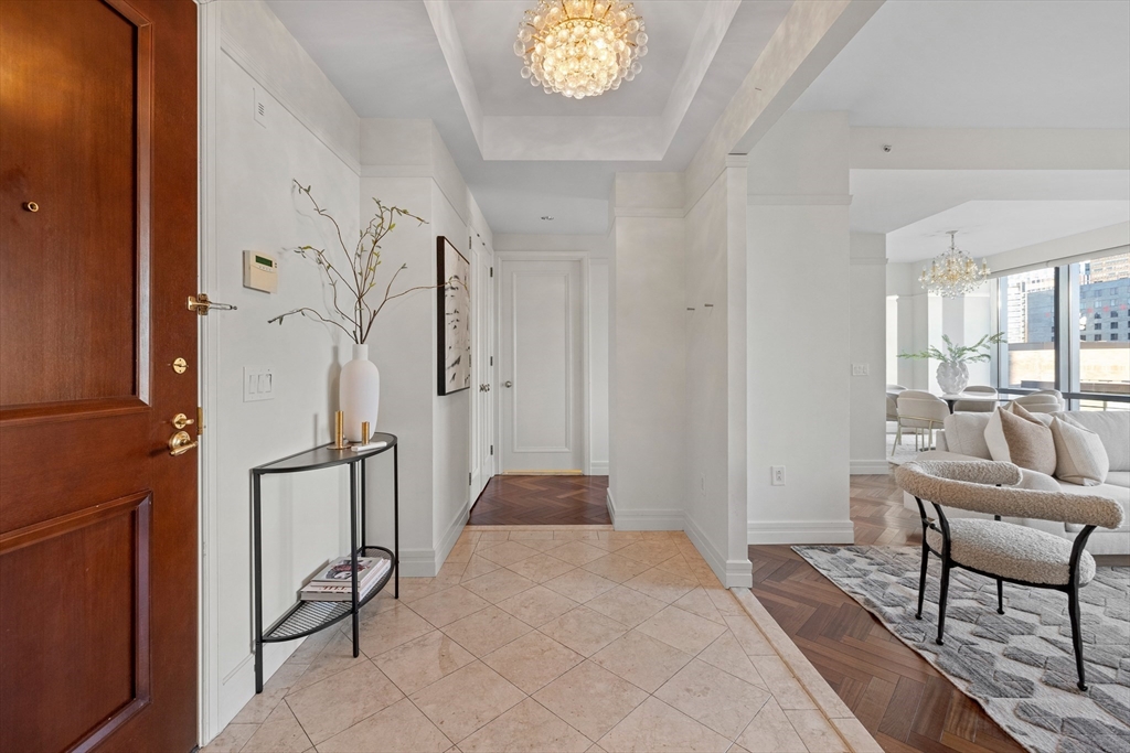 1 Avery Street # 19C