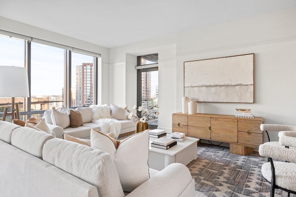 1 Avery Street # 19C