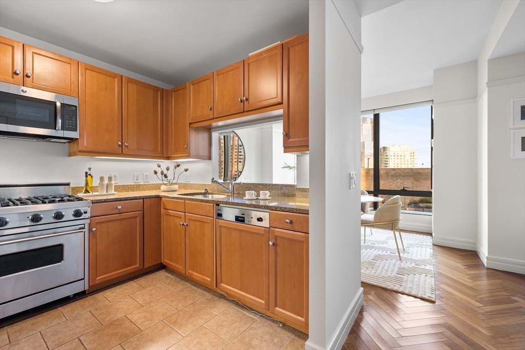 1 Avery Street # 19C