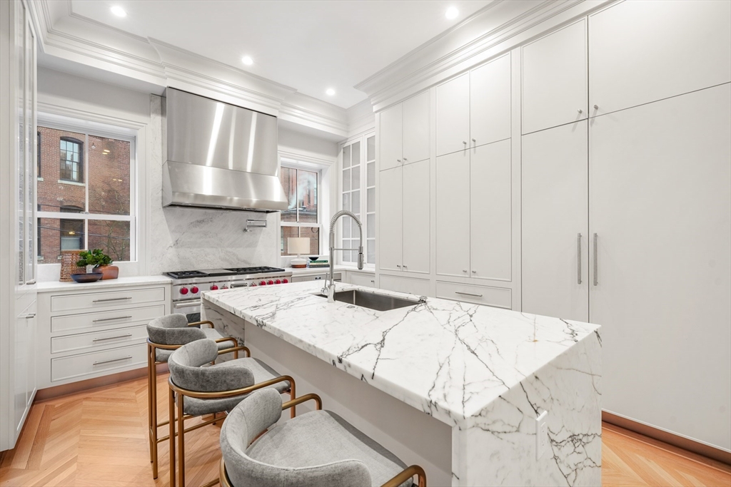 352 Marlborough Street