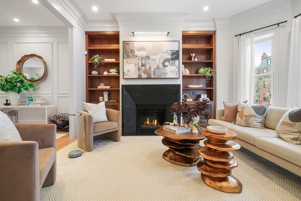 352 Marlborough Street