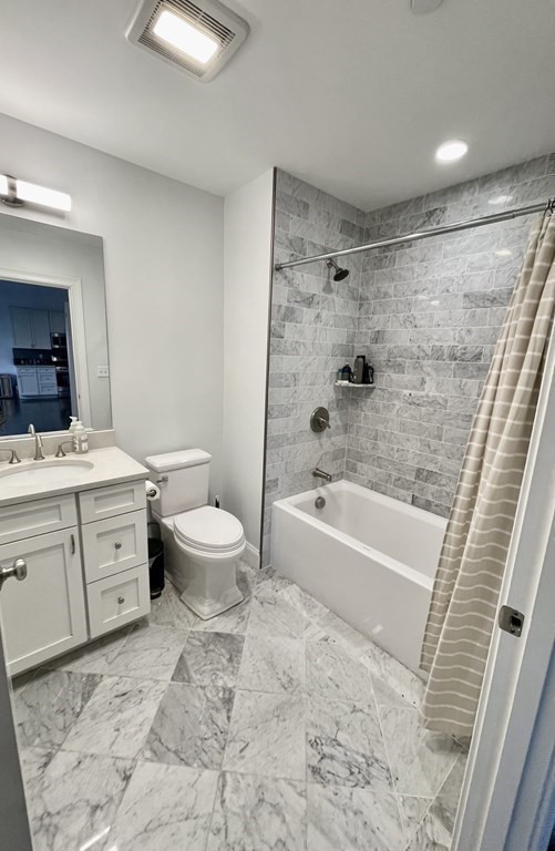 728 East Broadway # 404