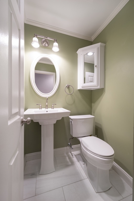 109 Beacon St # 4