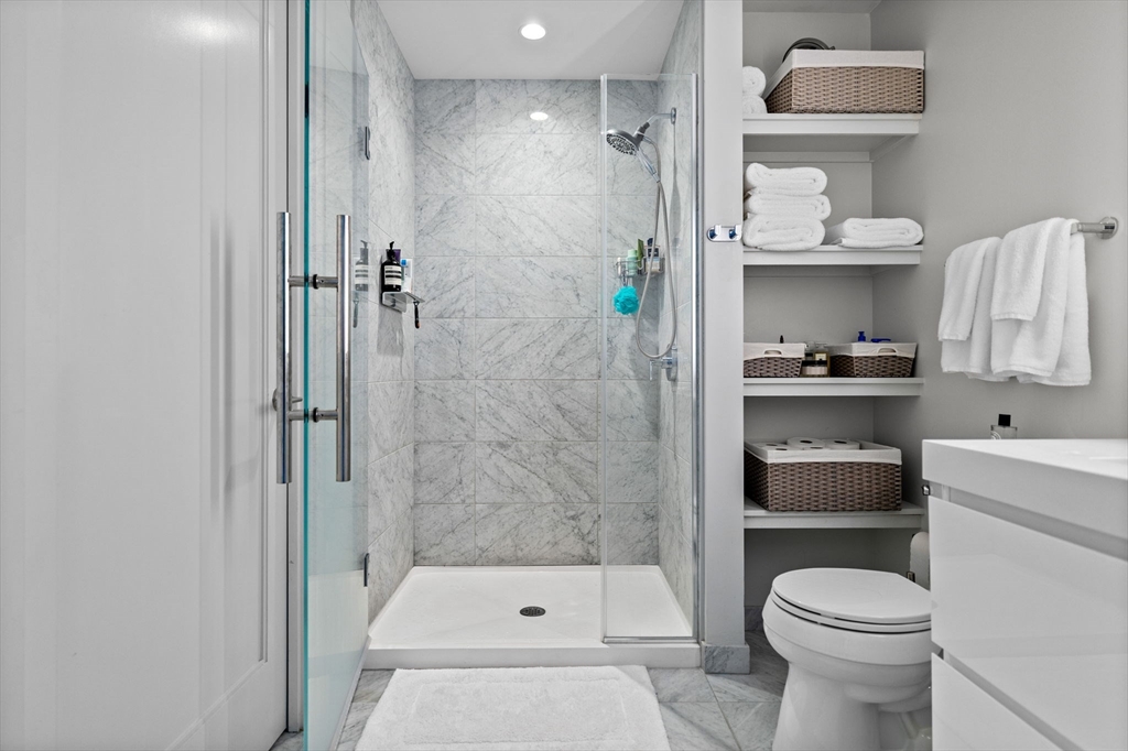 135 Seaport Blvd # 538