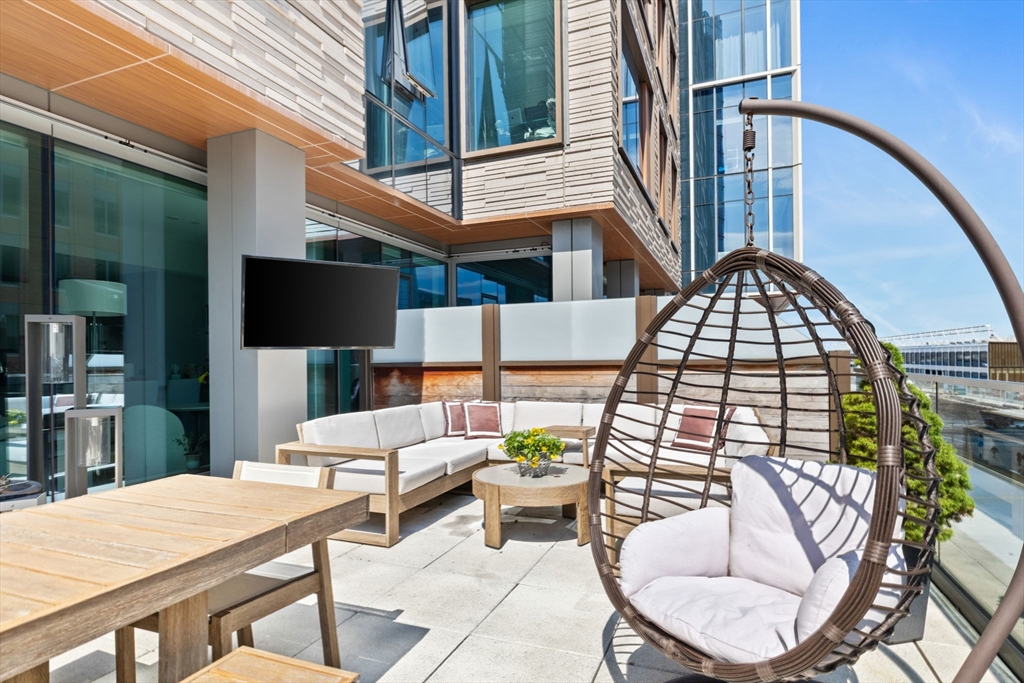 135 Seaport Blvd # 538