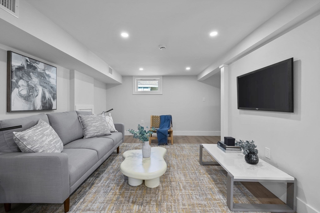 4 Tremont St