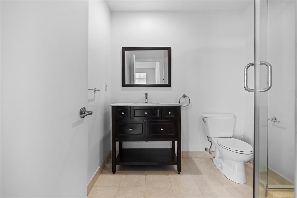 425 Boylston Street # 702