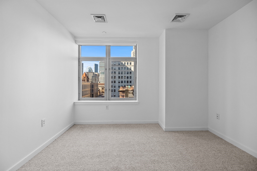 425 Boylston Street # 702