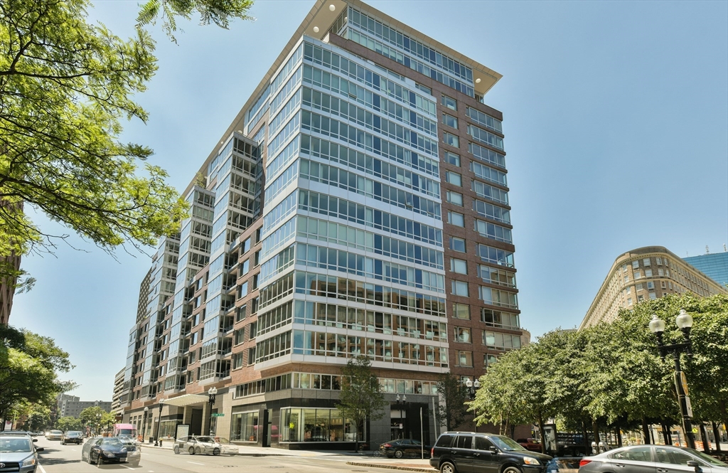 1 Charles Street South # 3F