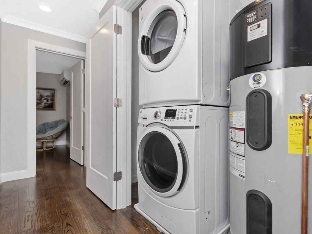 1789 Centre Street # 304