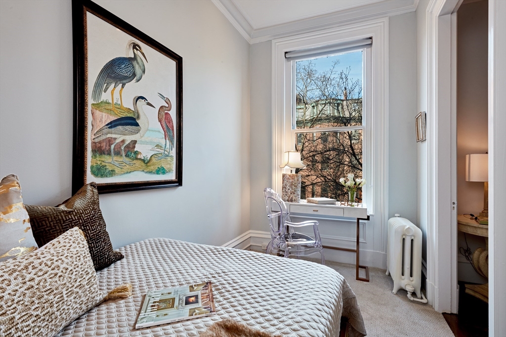 174 Marlborough Street # 2