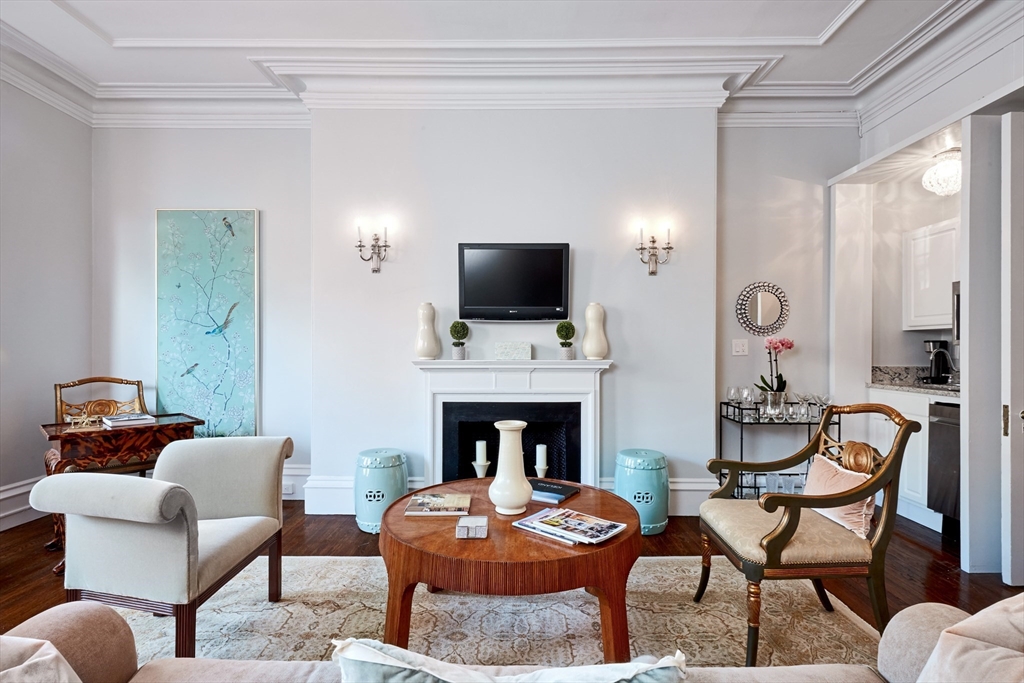 174 Marlborough Street # 2