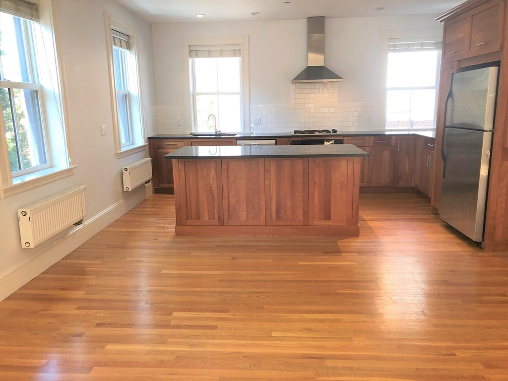39 Clarendon # 5
