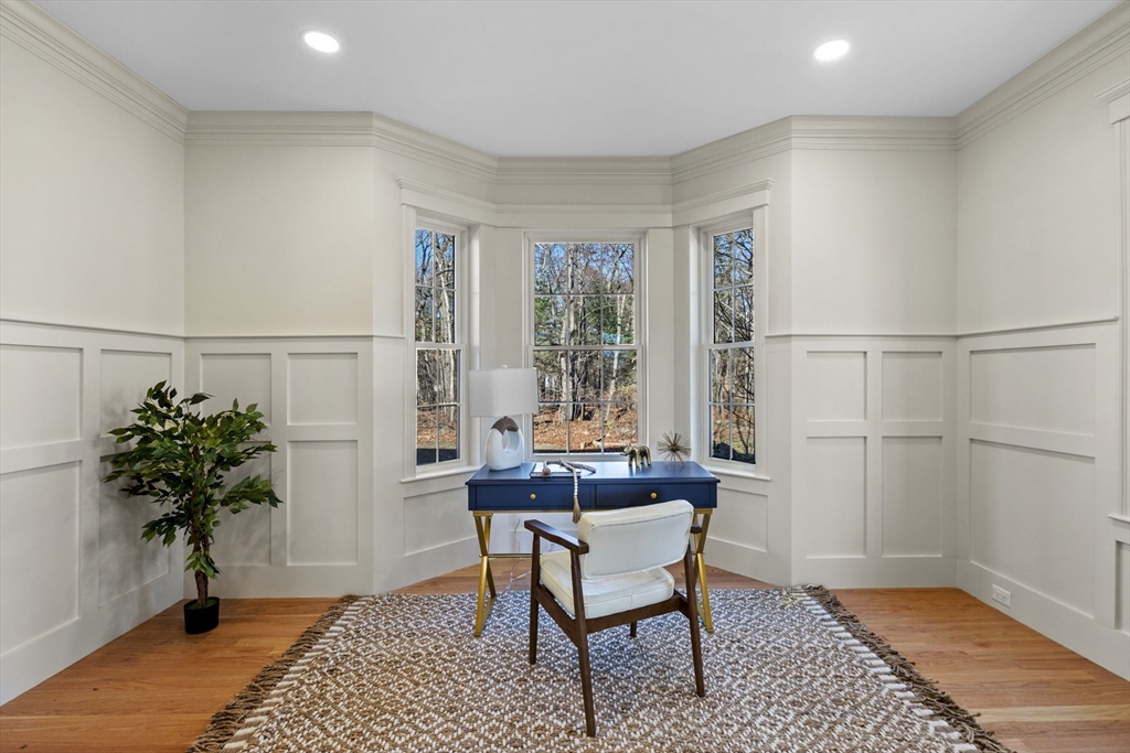 3 Weeping Willow Drive