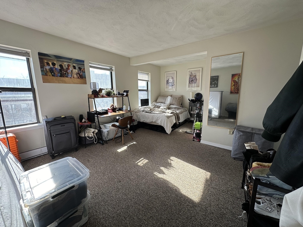 667 Massachusetts Ave # 4