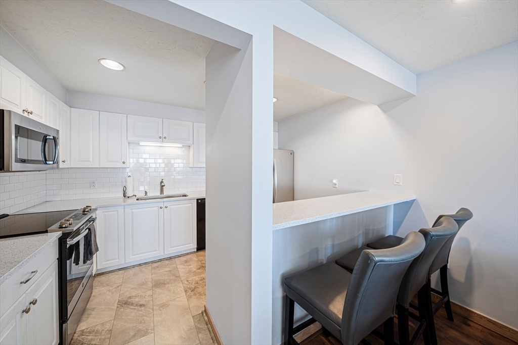 1001 Marina Drive # 612