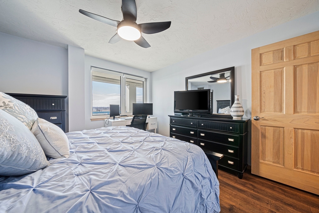 1001 Marina Drive # 612