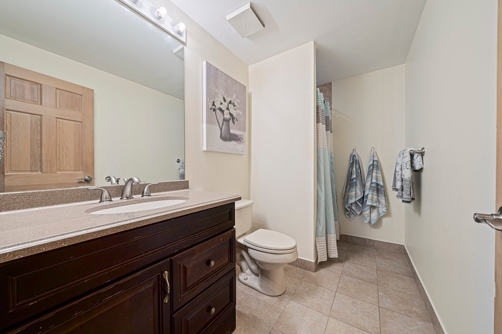 1001 Marina Drive # 612