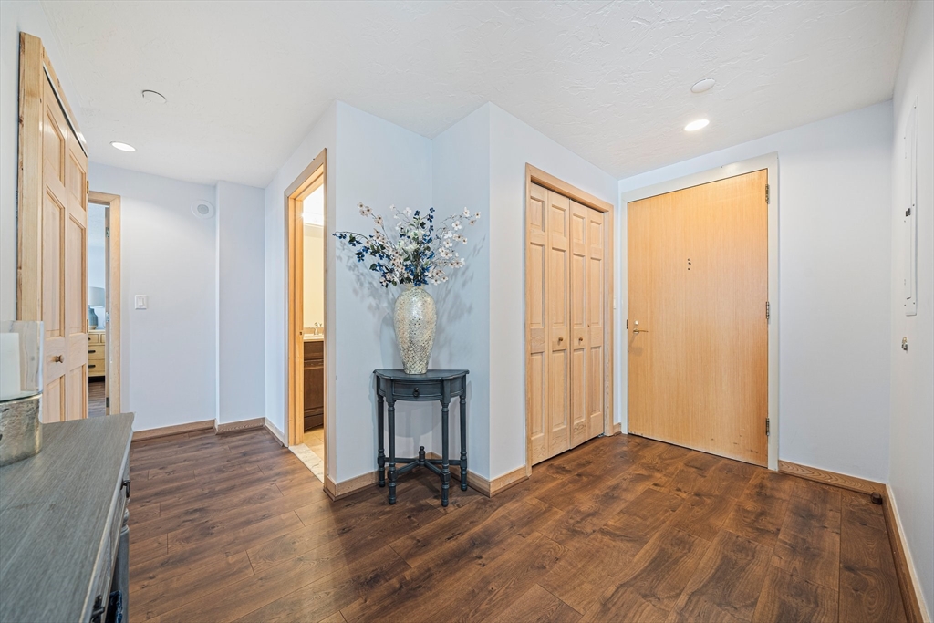 1001 Marina Drive # 612