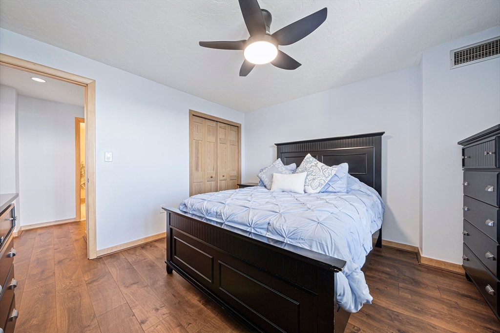 1001 Marina Drive # 612