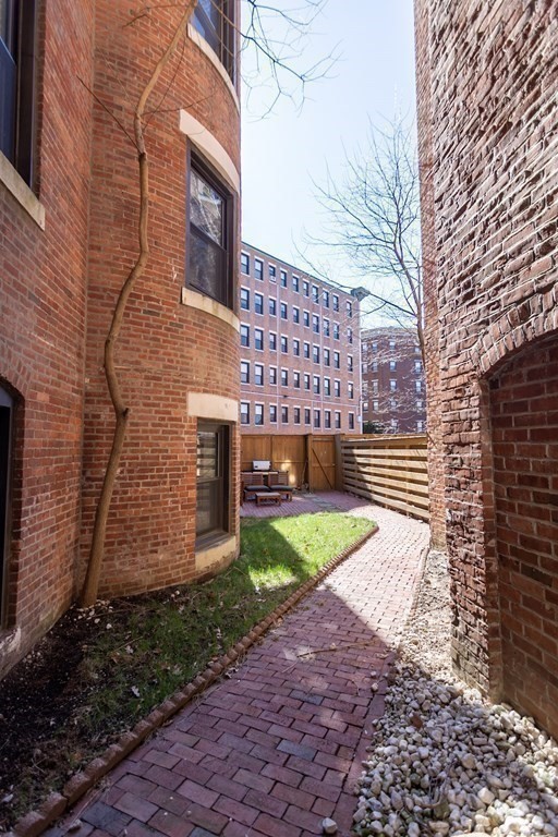 78 Gainsborough Street # 005E