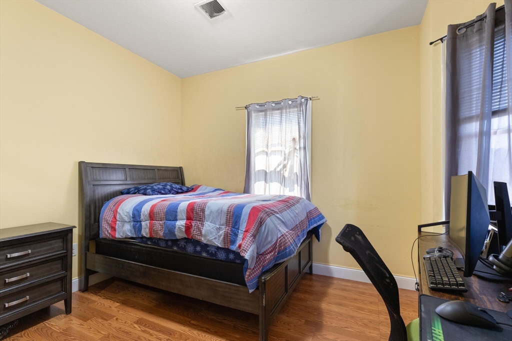 178 -180 Magnolia St