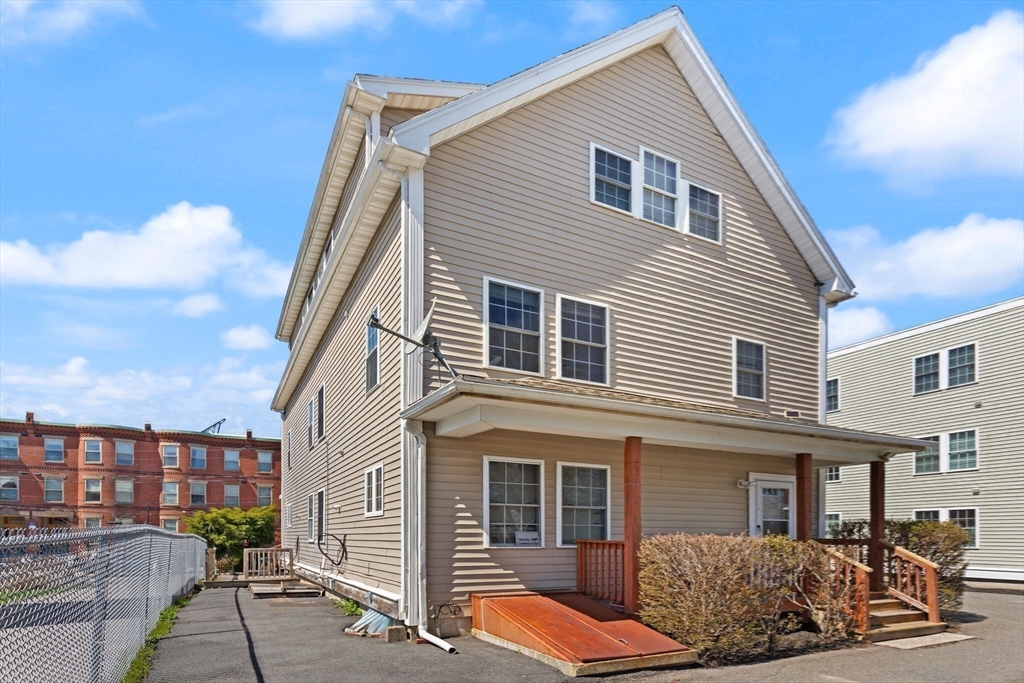 178 -180 Magnolia St