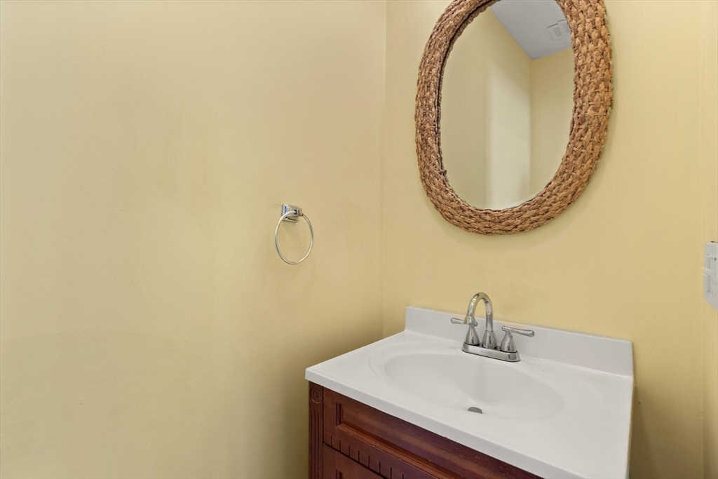 178 -180 Magnolia St