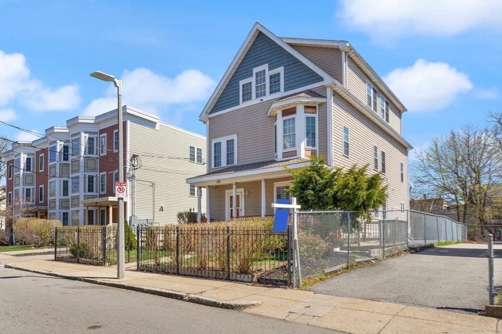 178 -180 Magnolia St