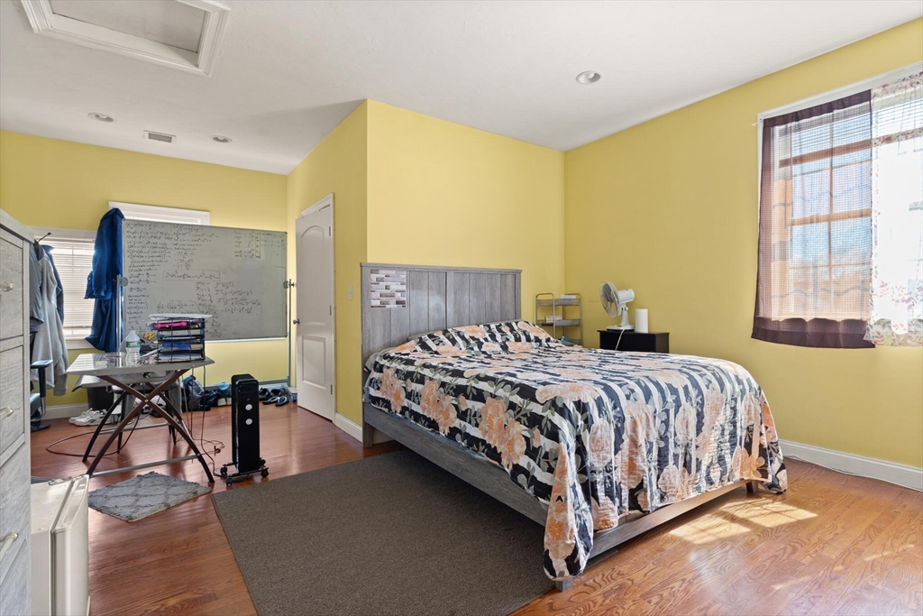 178 -180 Magnolia St